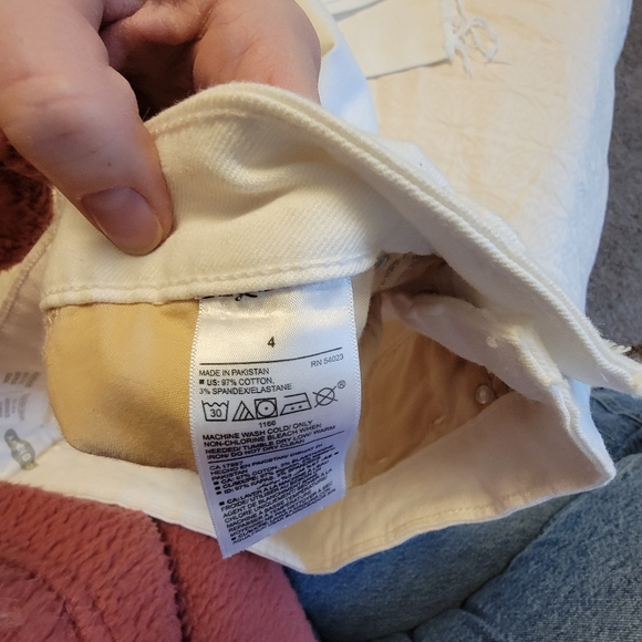 Highrise straight jeans - Picture 5 of 7